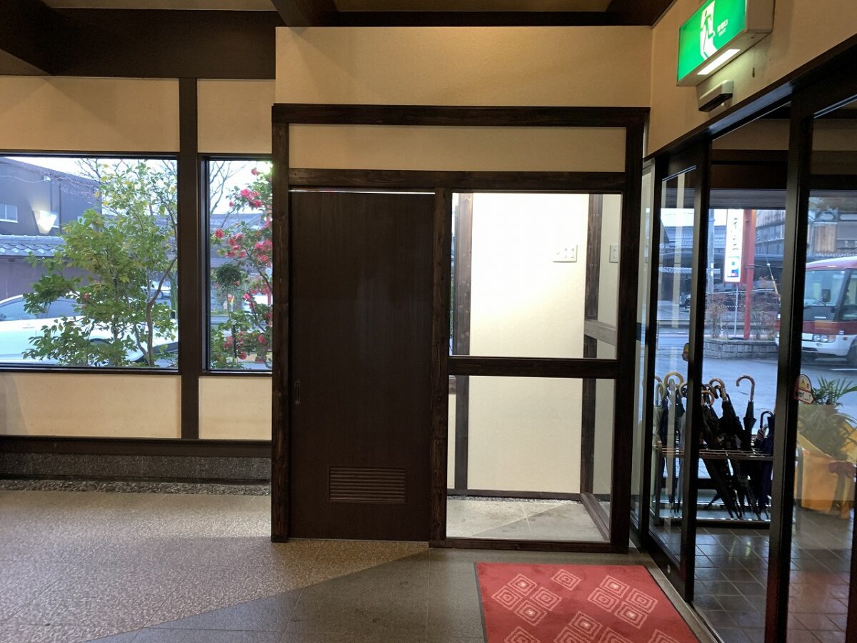 喫煙専用室設置工事