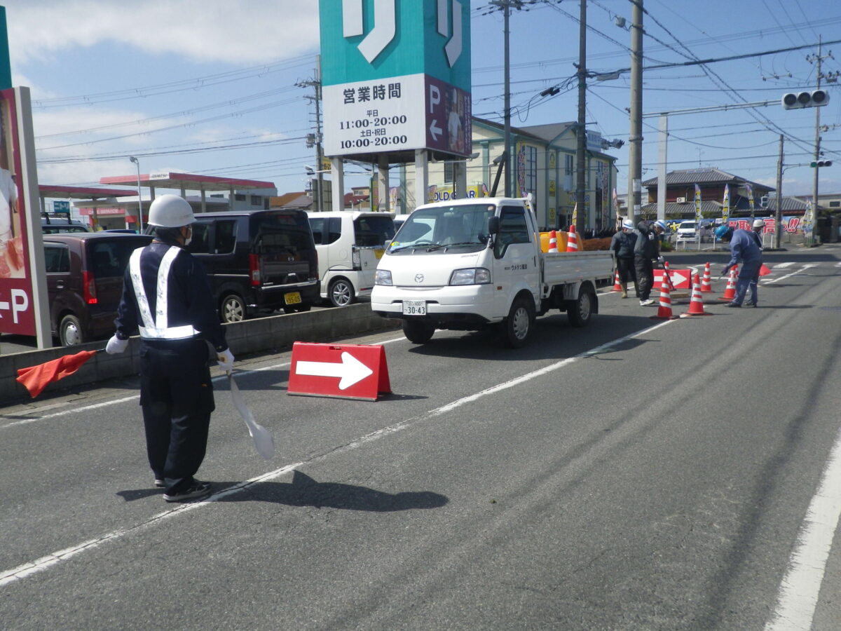 空気弁整備作業