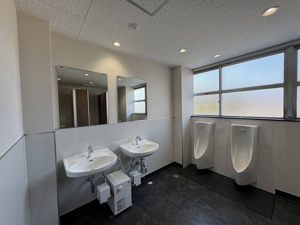 トイレ改修工事